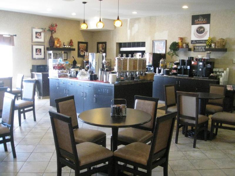 Hotel Ramada By Wyndham 3*